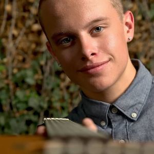 Meet your Posher, Caleb